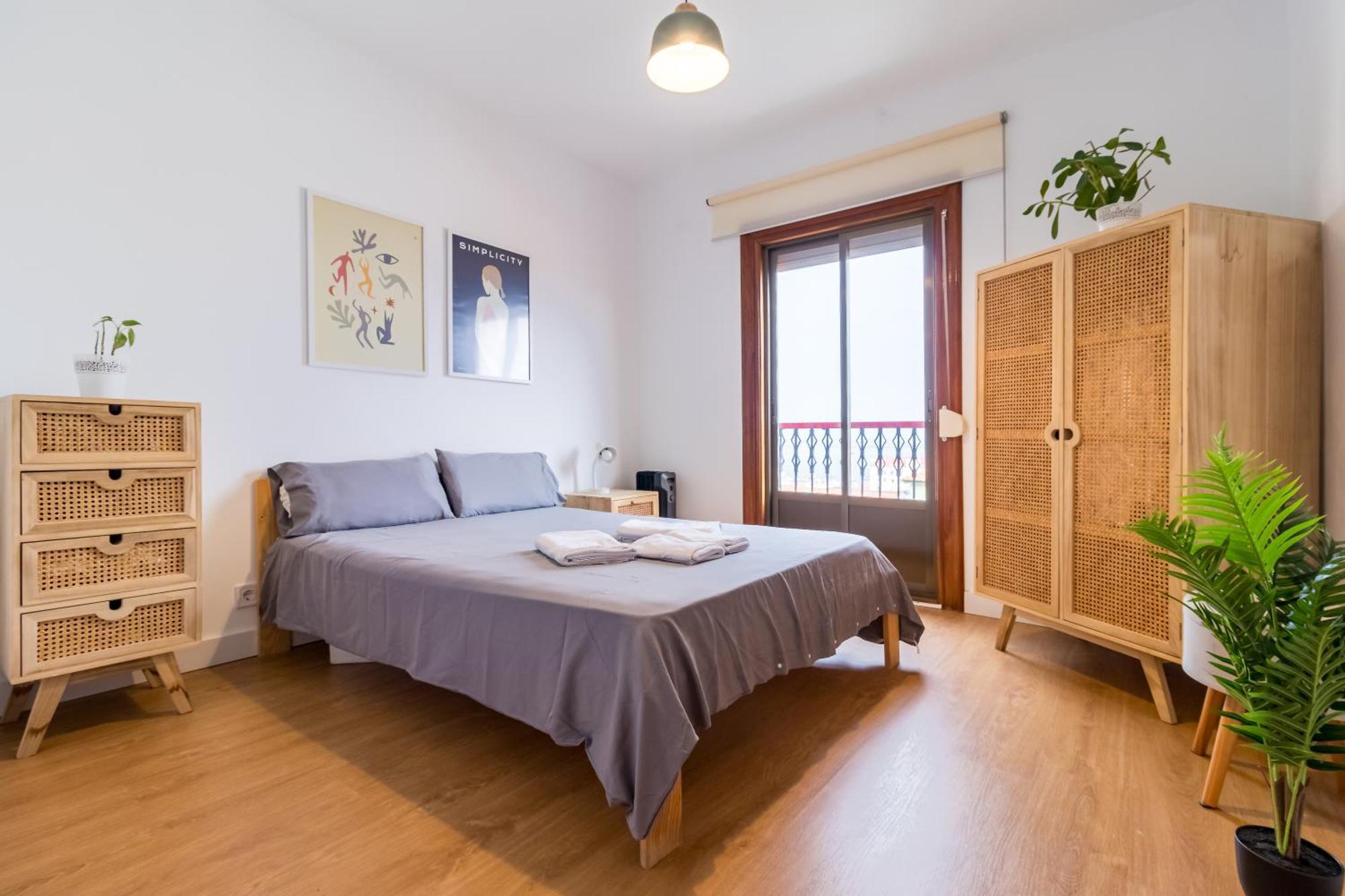 Apartamento Centrico Con Encanto ซานตานเดร์ ภายนอก รูปภาพ