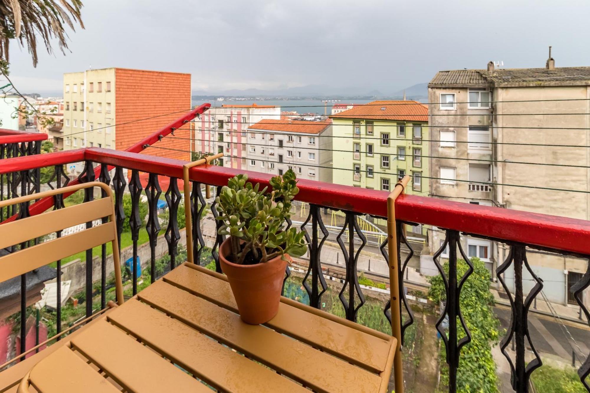 Apartamento Centrico Con Encanto ซานตานเดร์ ภายนอก รูปภาพ
